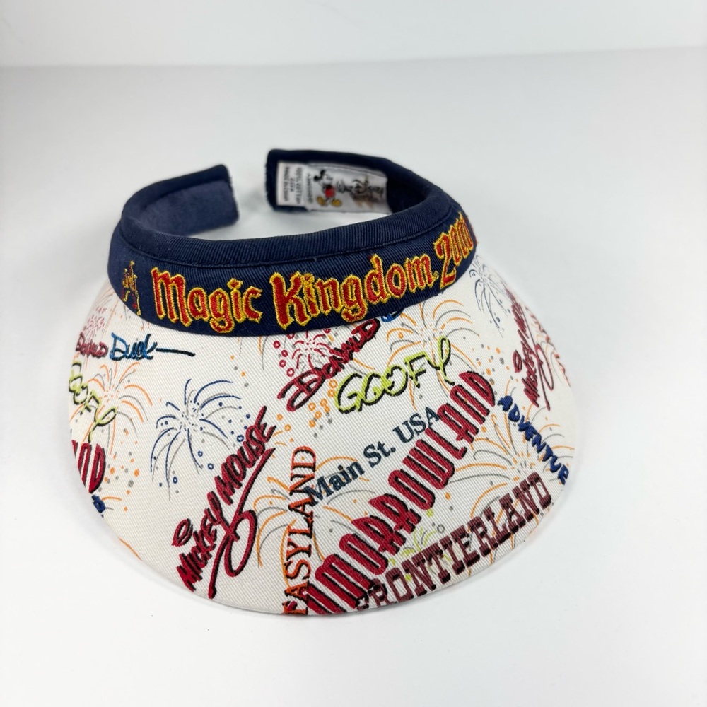 Vintage Disney 2000 Magic Kingdom adult Visor -‎ Navy and White